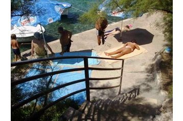 Chorwacja Privát Kanica, Zewnątrz